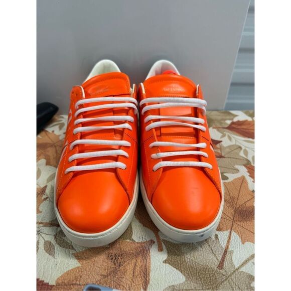 Valentino Garavani VLTN Fluorescent Orange Sneakers Men's Size 12 EU 45 $695 - Picture 3 of 8